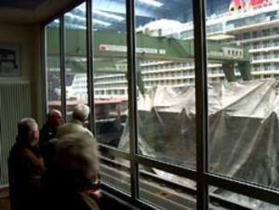 Верфь Meyer Werft в Папенбурге Disney Dream на Meyer Werft