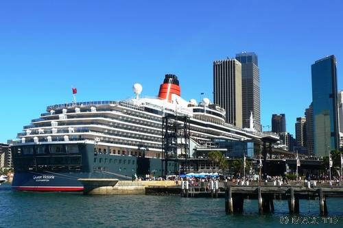 Порт Сиднея: MS Queen Victoria Sydney Harbour: MS Queen Victoria