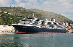 Holland America Line Inc (HAL)